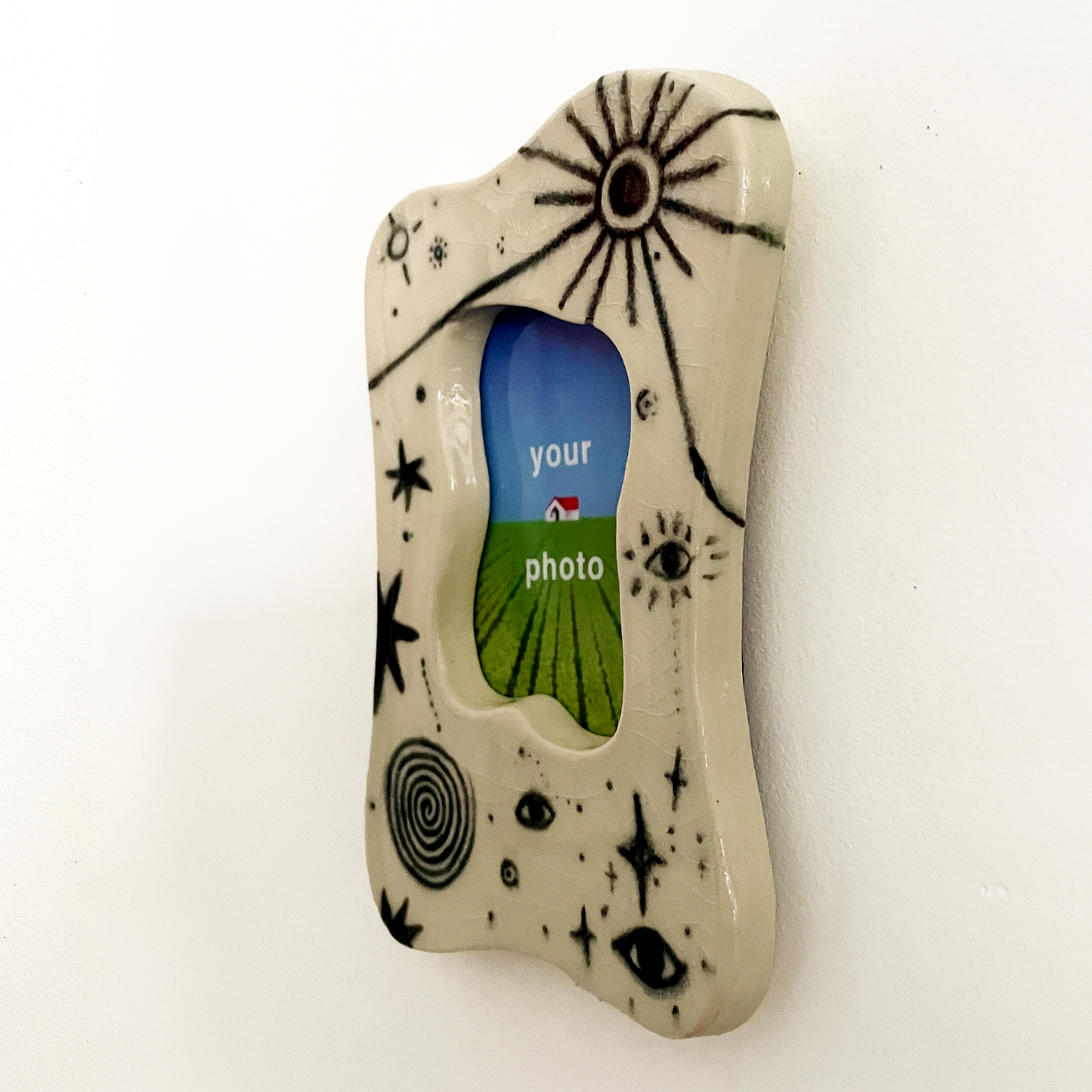 Sun Spiral Magnetic Instax Picture Frame + Photo