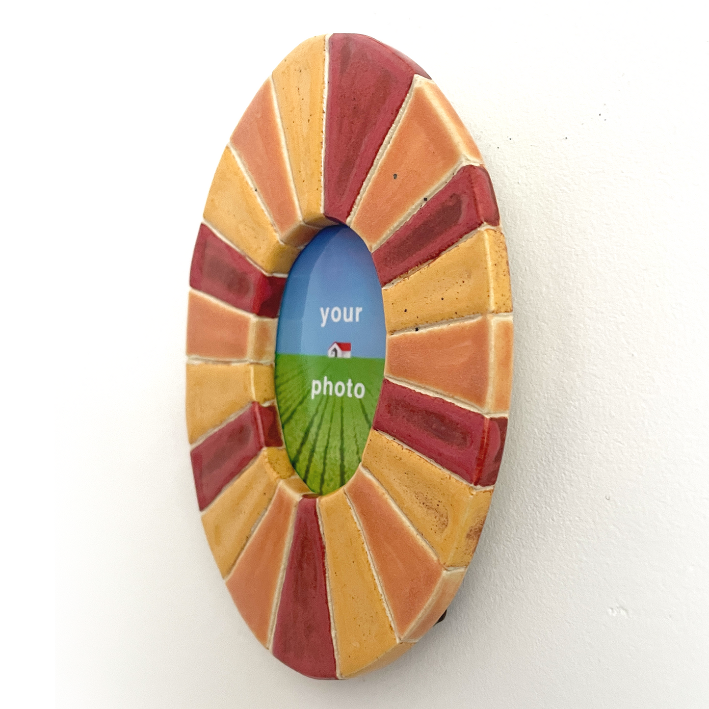 Sunburst Magnetic Instax Picture Frame + Photo