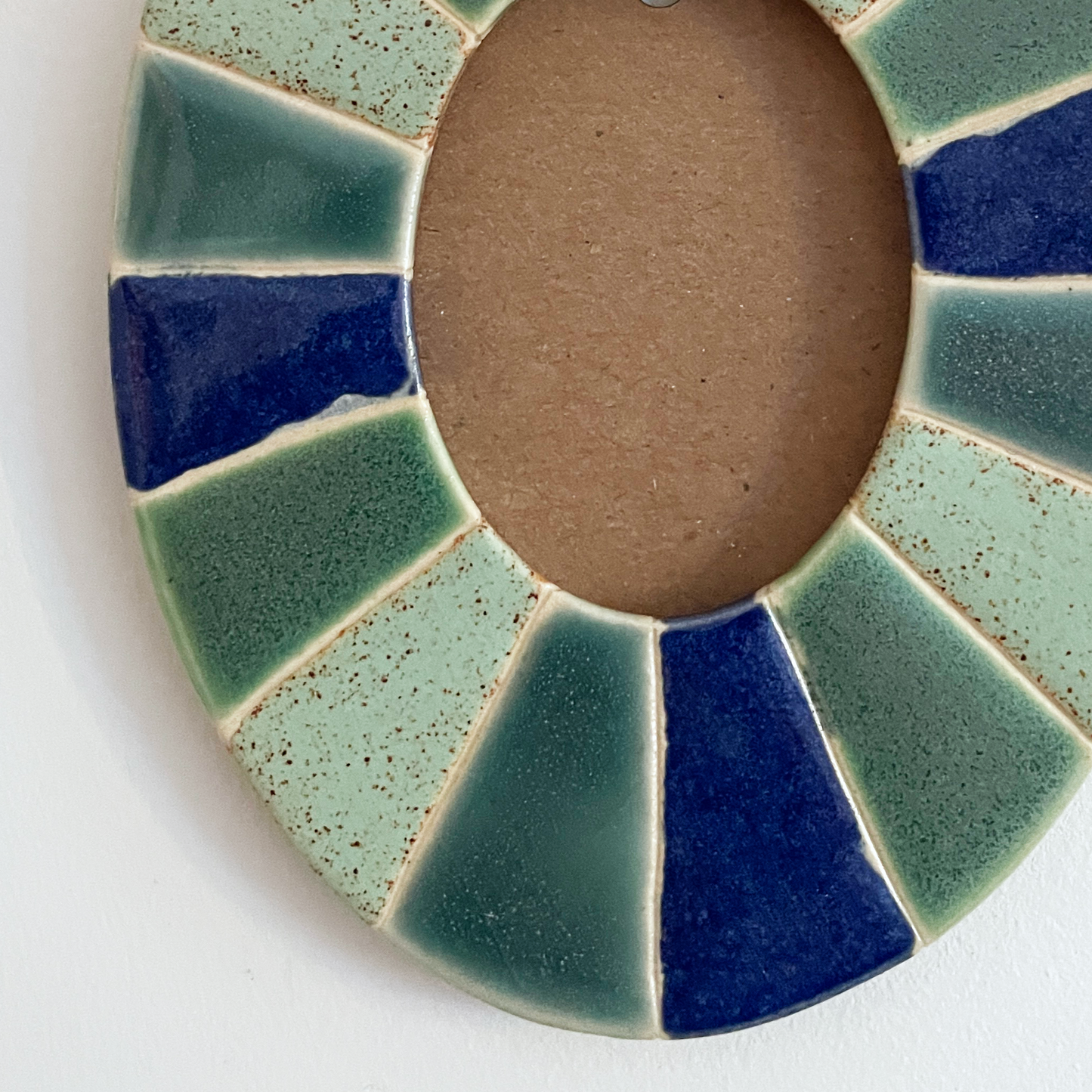 [IMPERFECT] Blue Sunburst Magnetic Instax Picture Frame + Photo