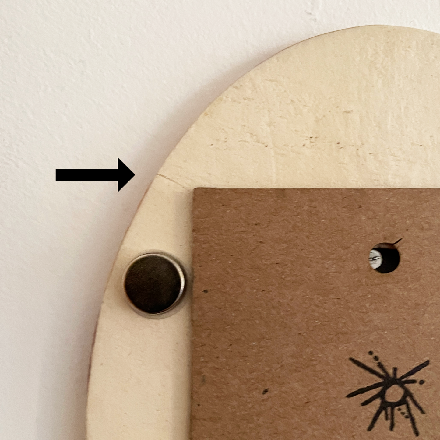 [IMPERFECT 1] Sunburst Magnetic Instax Picture Frame + Photo