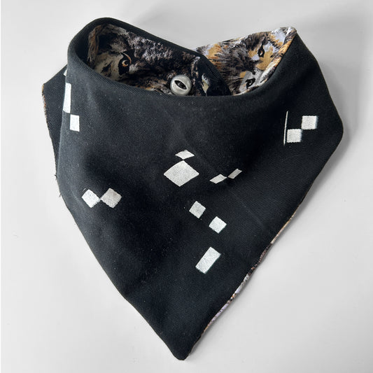 Wolf Square Pet Bandana - Medium/Large